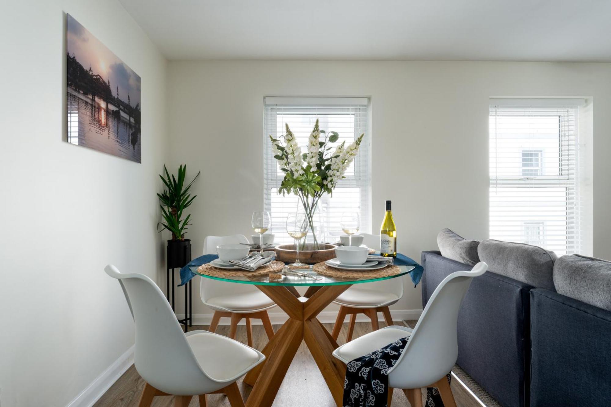 Lawsons Place - Family-Friendly Apartment With Parking On Babbacombe Downs In Torquay Luaran gambar